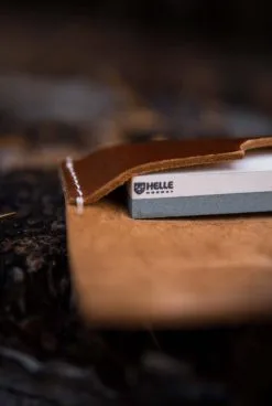Helle Sharpening Stone S With Leather Holster -rejseudstyr Butik 92600065 3